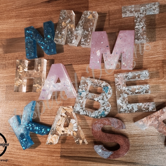 Initial keychains - Picture 3 of 3